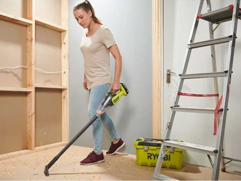 Ryobi RHV18F-0 - Aspiradora de bater&iacute;a con alargador - 18V - 4 Ah