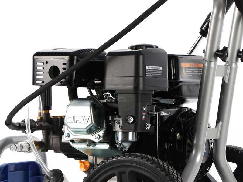 Annovi &amp; Reverberi AR 1435 - Hidrolimpiadora de gasolina - 200 bar - 660 l/h - motor Loncin G200F