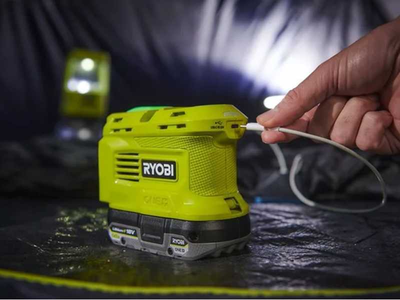 Ryobi RY18BI150B-0 - Inversor 18V 2Ah - Potencia 150 W - Funci&oacute;n cargador de bater&iacute;as