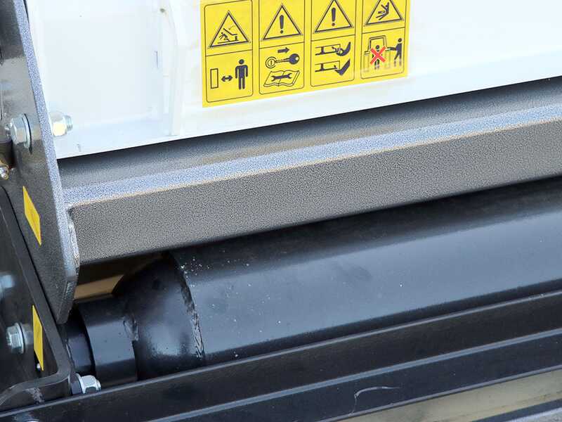 BlackStone RPEH 200 - Trituradora lateral de brazo para tractor - Serie pesada