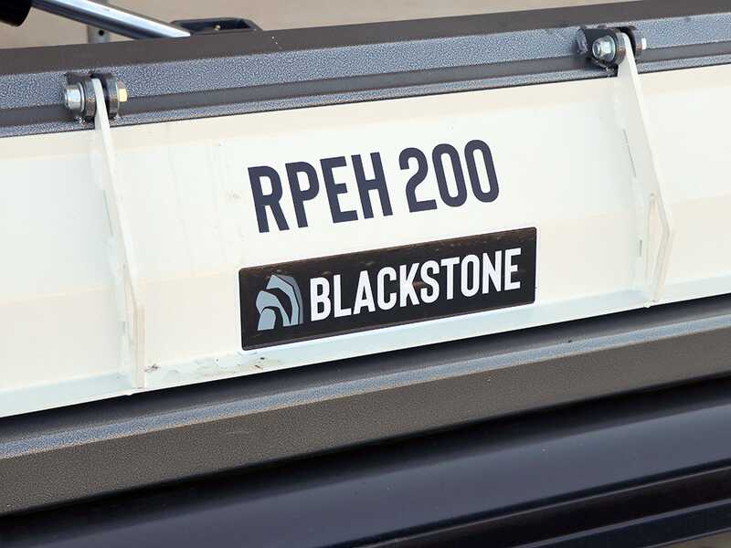 BlackStone RPEH 200 - Trituradora lateral de brazo para tractor - Serie pesada