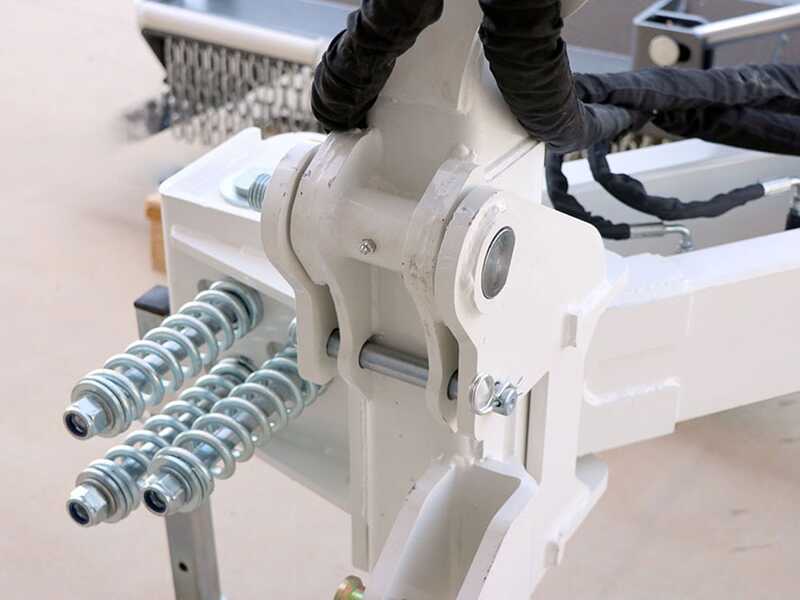 BlackStone RPEH 220 - Trituradora lateral de brazo para tractor - Serie pesada