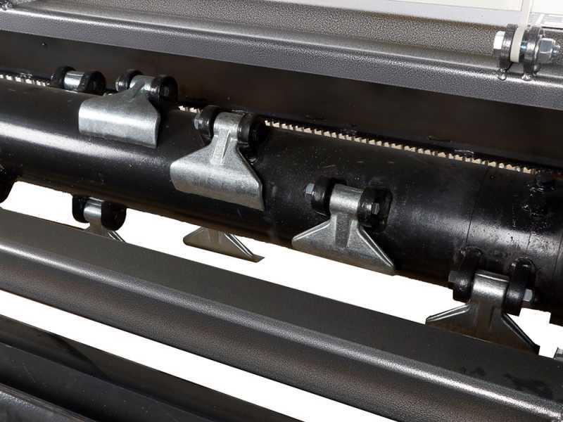 BlackStone RPDH 220 - Trituradora para tractor - Serie pesada - Desplazamiento hidr&aacute;ulico