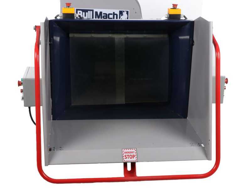 BullMach ZEUS 150 H-PTO - Biotrituradora para tractor - Con rodillos de arrastre con control hidr&aacute;ulico