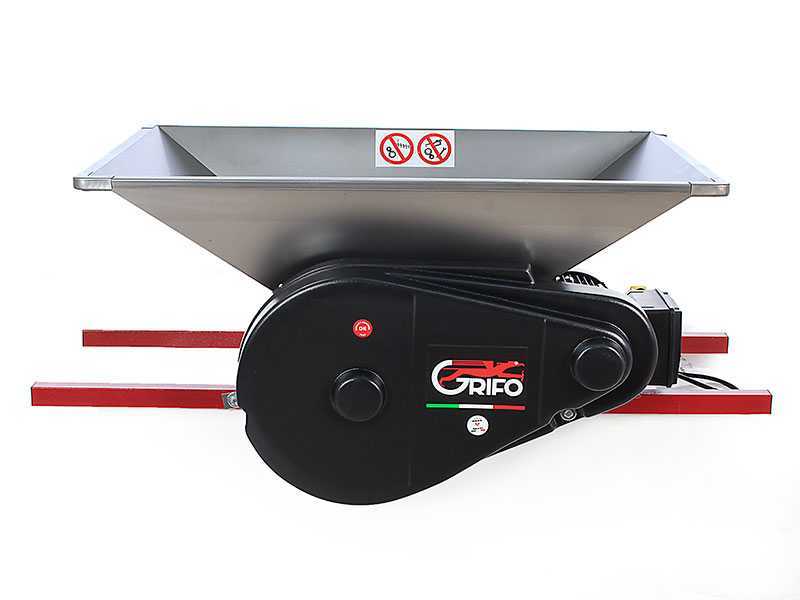 Grifo PMI.18 - Estrujadora el&eacute;ctrica de acero inoxidable - Protecci&oacute;n incluida