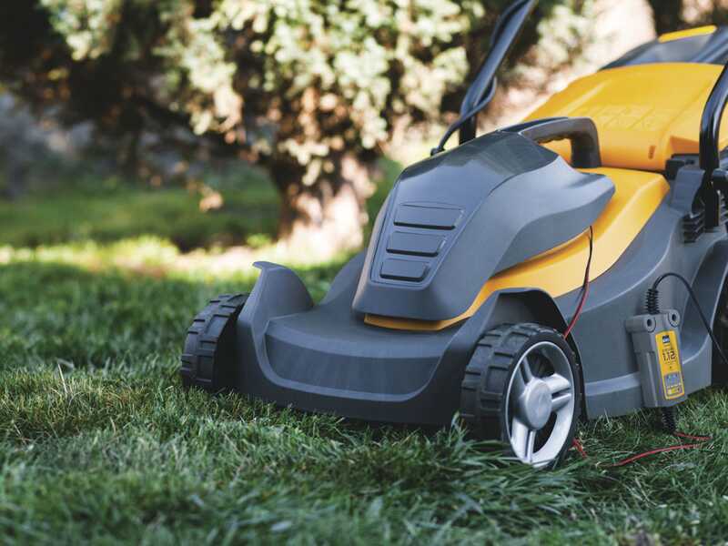 GYS Flash 1.12 - Cargador de bater&iacute;as y mantenedor autom&aacute;tico - Bater&iacute;as 12V de 1.2 a 32 ah