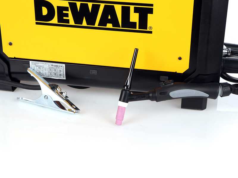 DeWalt DXWDTIG 210E - Soldadora Inverter (TIG HF/LIFT, MMA) - Corriente continua (DC) - Malet&iacute;n