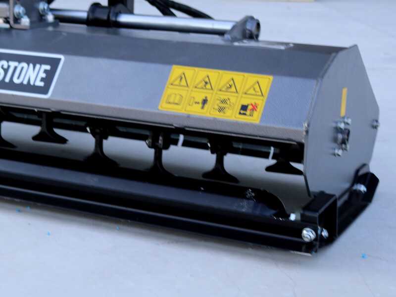 BlackStone BL 120 Hydro - Trituradora para tractor - Serie ligera - Desplazamiento hidr&aacute;ulico