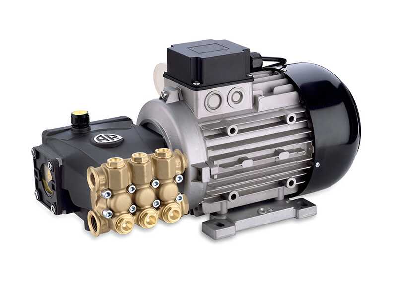 Annovi &amp; Reverberi AR 630 - Hidrolimpiadora profesional de agua fr&iacute;a - port&aacute;til - 150 bar - 600 l/h