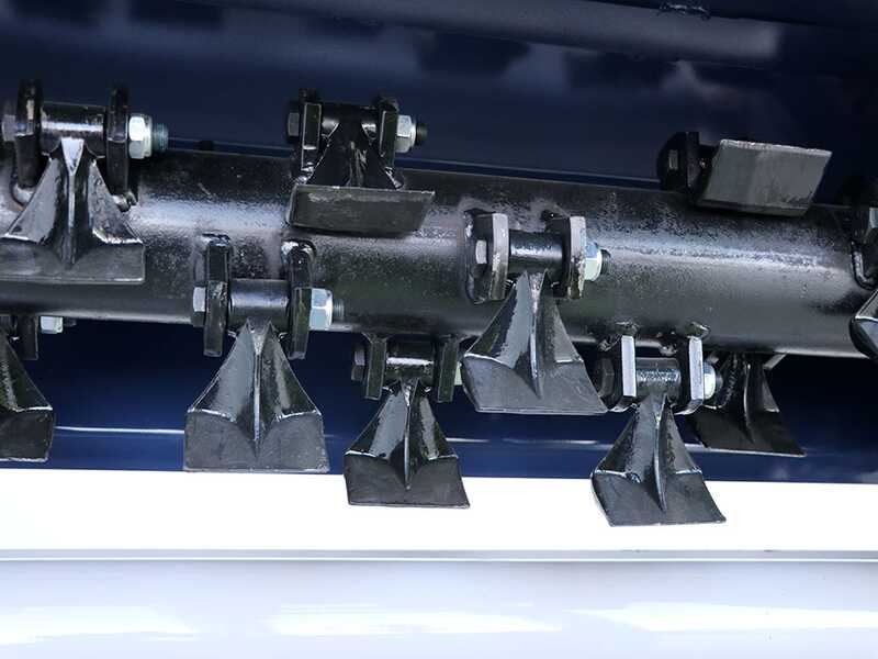 BullMach Maia 135 SH - Trituradora para tractor - Disco interfilas - Serie media - Desplazamiento hidr&aacute;ulico