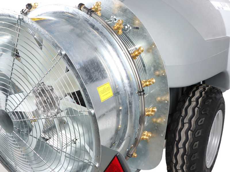 Atomizador de arrastre Gray T Car 1500/80 con enganche para tractor para tratamientos fitosanitarios - Capacidad 1500L - Bomba AR1064