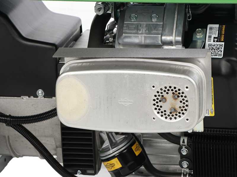 Energy EY-16TBE AVR - Generador de corriente de gasolina con AVR 11,2 kW - Continua 10 Trif&aacute;sico