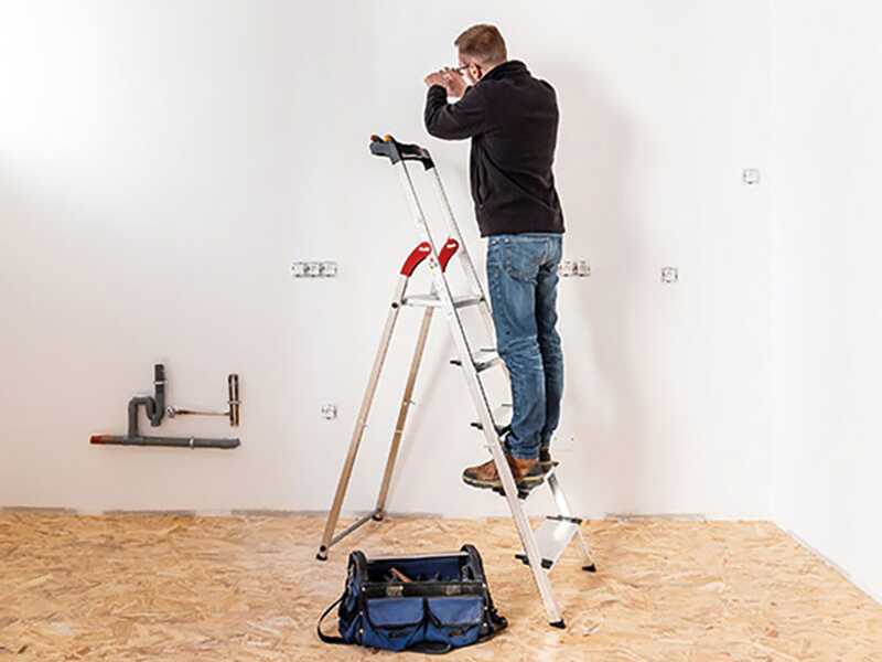 Hailo ProfiStep XXL, 5 pelda&ntilde;os, 1,68 m - Escalera de aluminio con caballete
