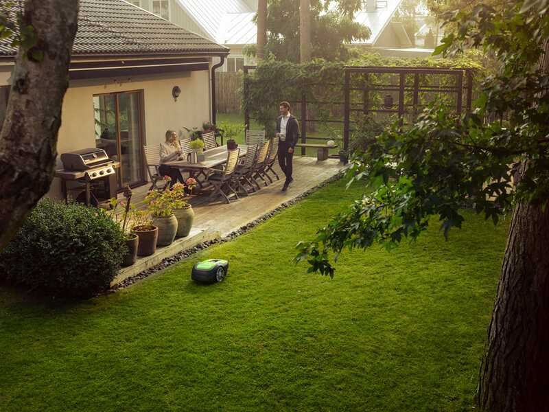 Greenworks OPTIMOW S - Robot cortac&eacute;sped - Con cable perimetral