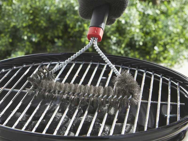 Cepillo triangular para parrillas Weber - 30 cm