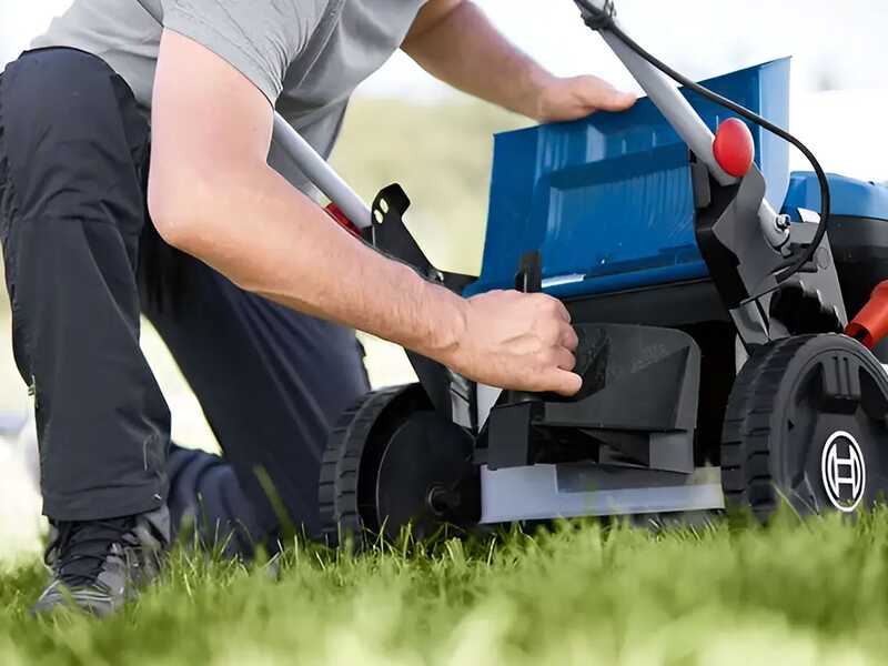 Bosch Professional GRA 18V2-46 - Cortac&eacute;sped de bater&iacute;a - 2x18V 8Ah - Corte 46 cm