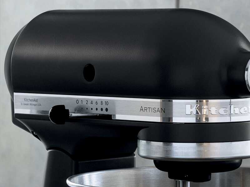 KitchenAid Artisan 5KSM125 Negro Mate - Amasadora con cabeza inclinable