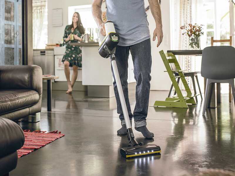 Karcher VC 6 Cordless ourFamily Car - Escoba el&eacute;ctrica - 25.2 V - 2.5 Ah