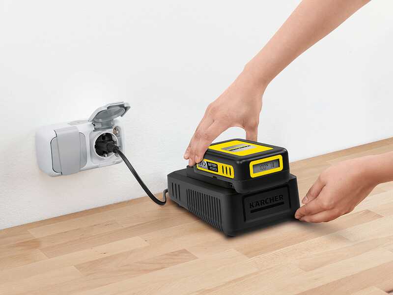 Karcher PCL 3-18 - Limpiador de superficies a bater&iacute;a - 18V - 2,5 Ah