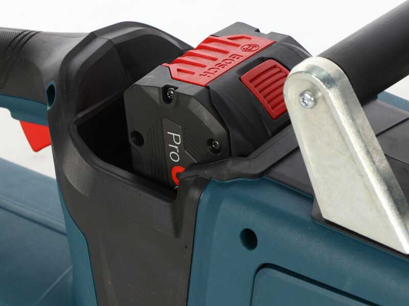 Bosch Professional BITURBO GKE 18V-40 - Motosierra el&eacute;ctrica de bater&iacute;a - 18V 8Ah - Espada de 40cm