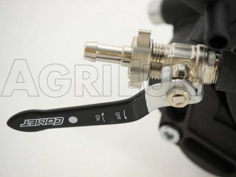 Comet APS 51 - Bomba fumigadora para tractor de alta presi&oacute;n