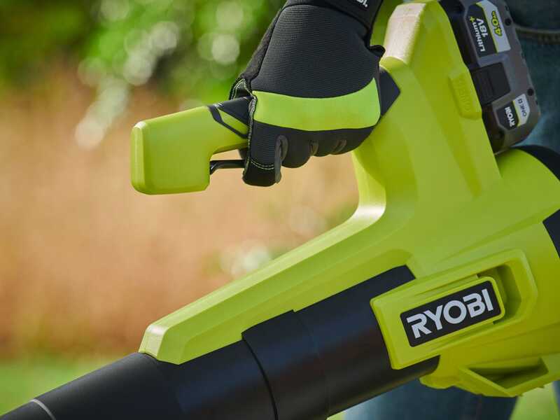 Ryobi RY18BLB-140 - Soplador de hojas de bater&iacute;a turbojet - 18V 4Ah
