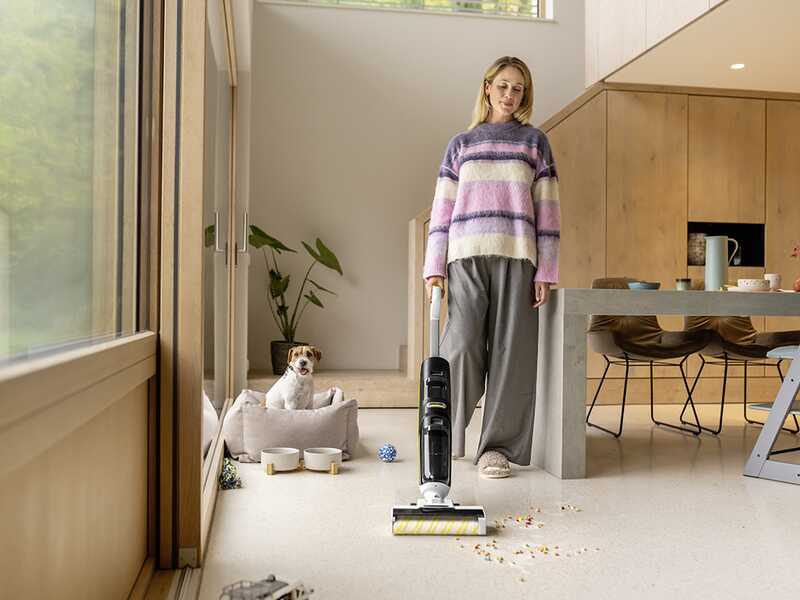 Karcher FCV 4 - Fregadora de bater&iacute;as - 3 en 1: lava, seca y aspira