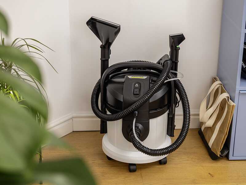 Karcher SE 4 - Lavamoquetas - Aspirador de l&iacute;quidos - Bid&oacute;n agua limpia y sucia 4 L - 1000 W