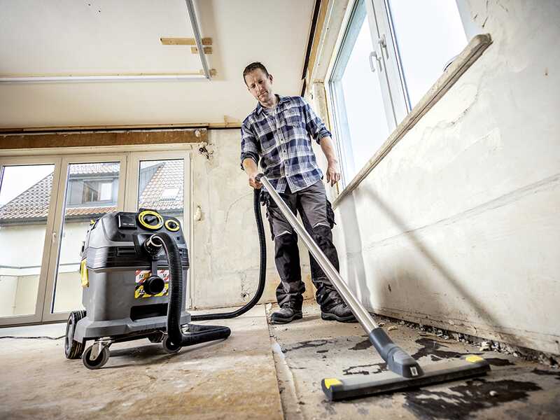 Karcher Pro NT 30/1 Tact Te M - Aspirador de s&oacute;lidos/l&iacute;quidos - Bid&oacute;n de 30 L - 1380 W