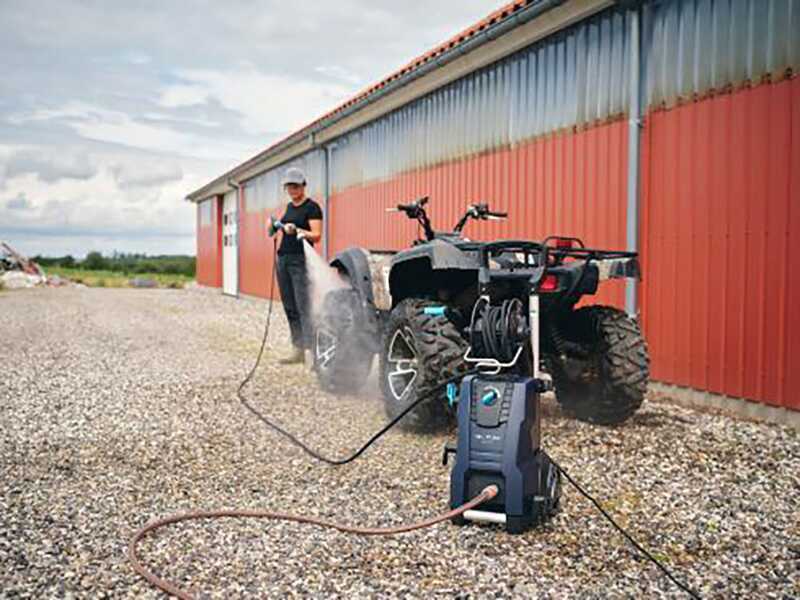 Nilfisk MC1C 125/500 XT EU - Hidrolimpiadora de agua fr&iacute;a - 500 L/h - 140 bar