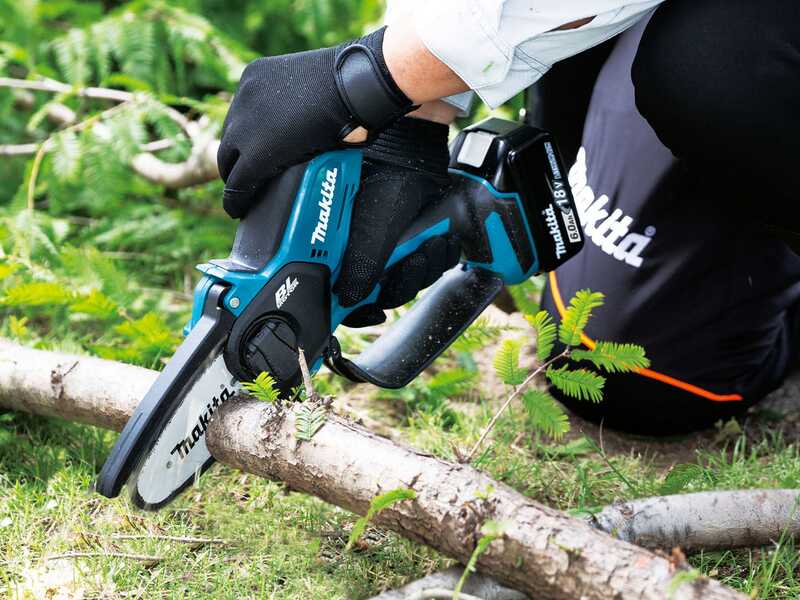 Makita DUC101ZJ LXT - Podadora manual de bater&iacute;a - 18V/6Ah