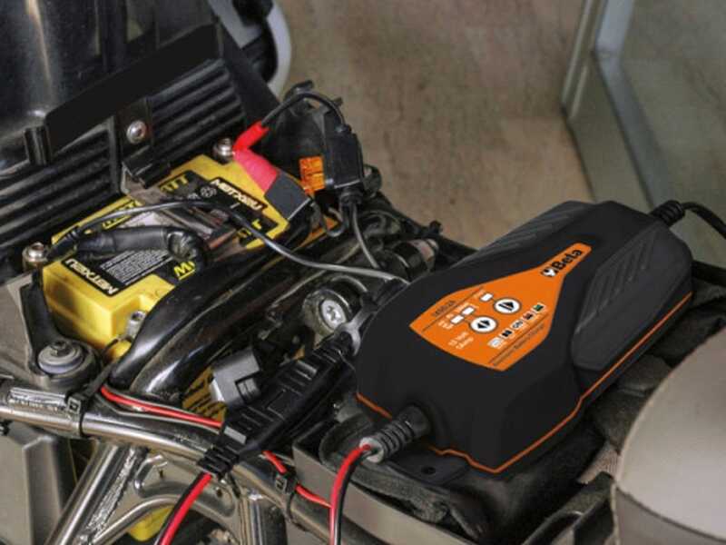 Beta 1498/2A - Cargador de bater&iacute;as - 12 V - Monof&aacute;sico