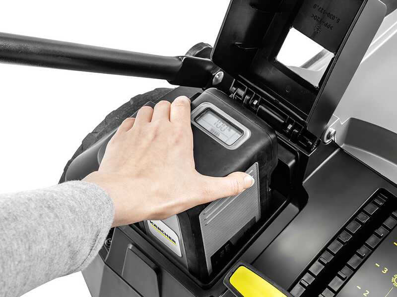 Karcher KM 70/30 C Bp 2SB - Barredora de bater&iacute;a con recogedor - 36V 6Ah