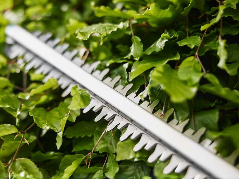 Gardena EasyCut 45/18V P4A - Cortasetos de bater&iacute;a 18V / 2Ah - Cuchilla de 45 cm