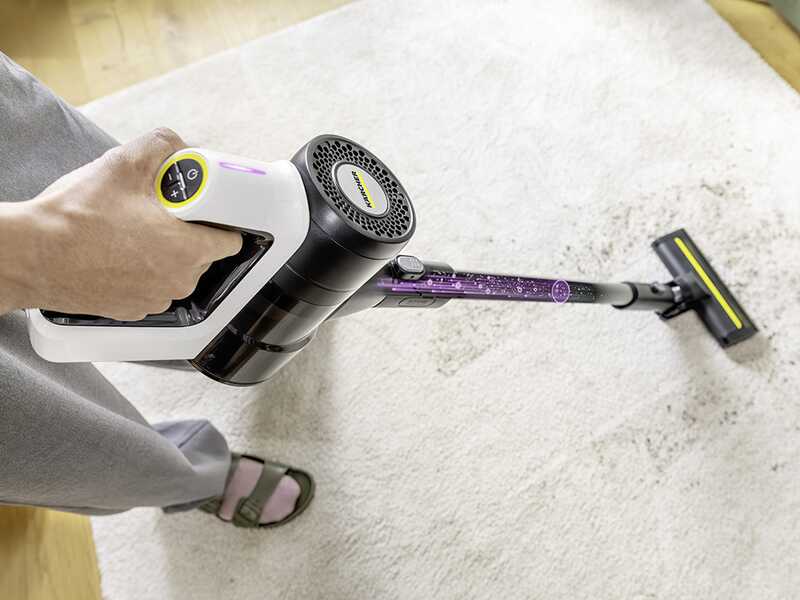 Karcher VCS 3 Nano Complete - Escoba el&eacute;ctrica a bater&iacute;a - 21,6 V - 2,5 Ah