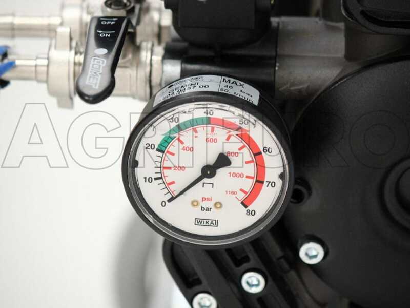 Motobomba fumigadora con carro - Bomba Comet APS41 - motor Honda GP160