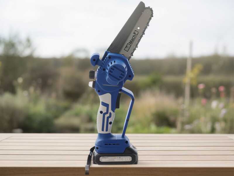 BullMach AION 10 - Podadora manual el&eacute;ctrica de bater&iacute;a + P&eacute;rtiga telesc&oacute;pica 130-200 cm - 2x21V 2Ah