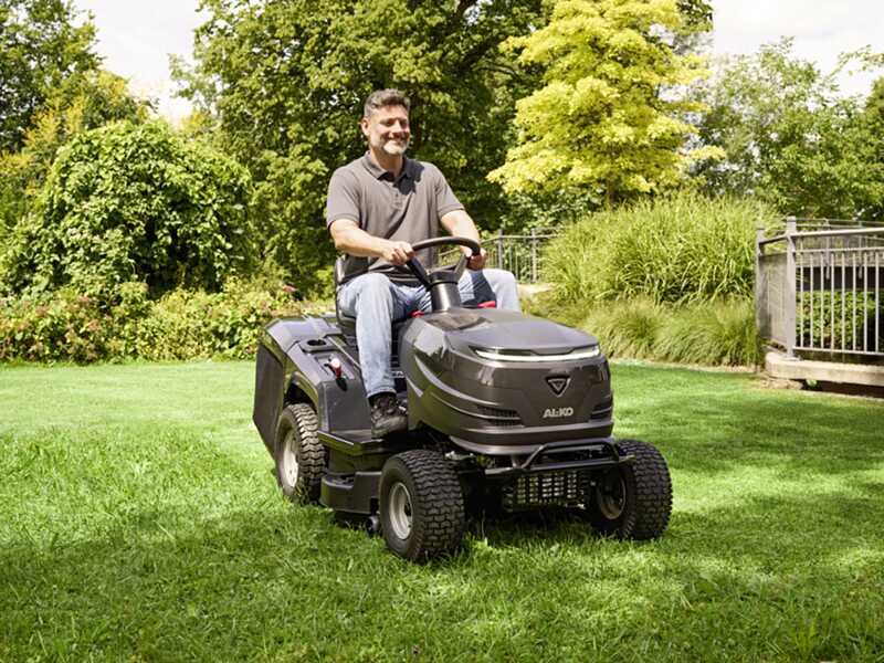 AL-KO Easy 13-86.6 HD-A - Tractor cortac&eacute;sped - Cambio mec&aacute;nico - Recogedor