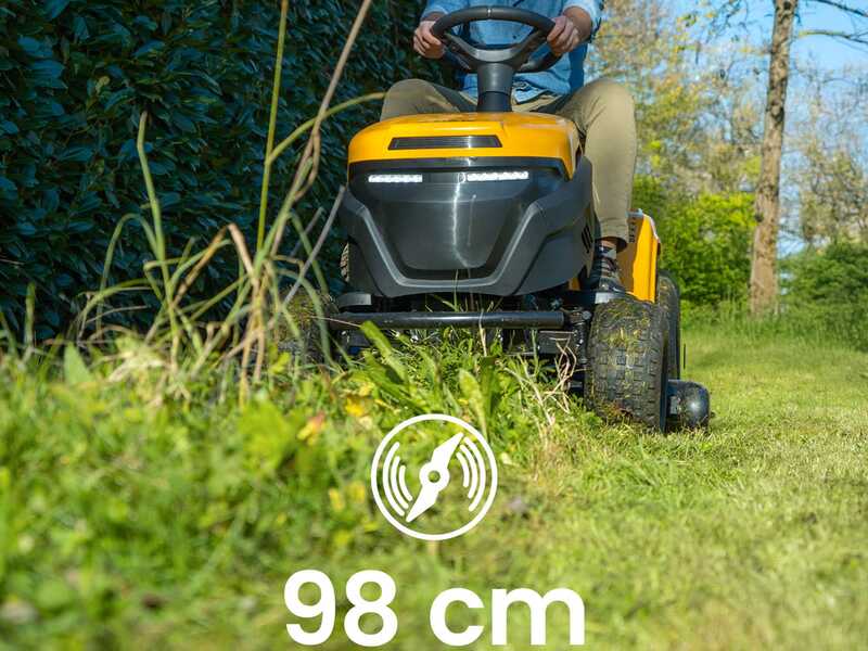 Stiga Tornado 398e - Kit Tractor cortac&eacute;sped con 2 m&oacute;dulos bater&iacute;a ePower Pro 56V/40Ah - Salida lateral y mulching