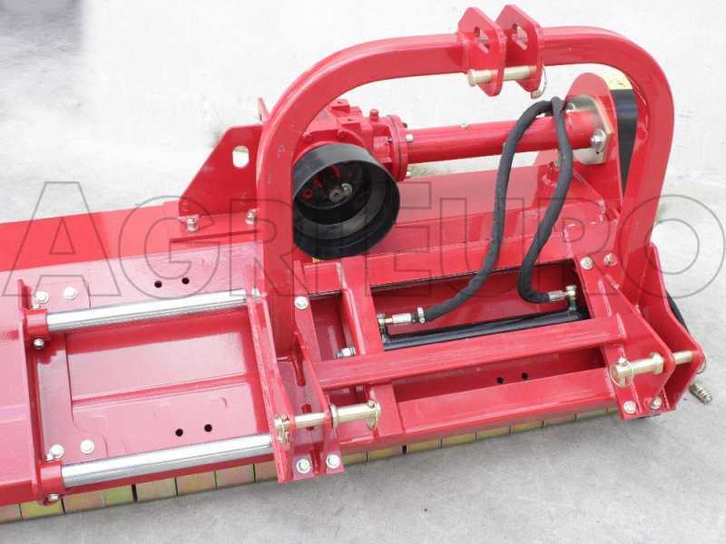 Trituradora de martillos para tractor con despl. hidr&aacute;ulico GeoTech Pro MFM 155-H