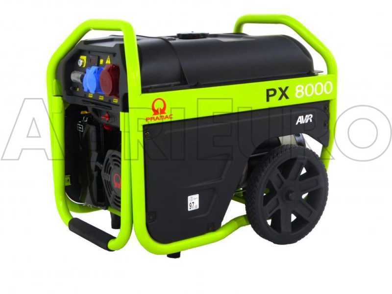 Pramac PX 8000 - Generador de corriente con ruedas y AVR 4.8 kW - Continua 4 kW Trif&aacute;sica