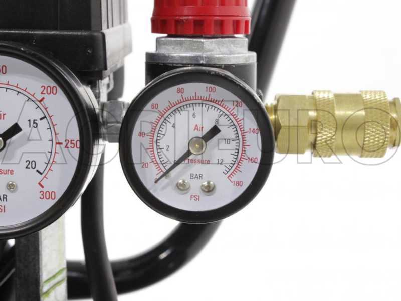 Compresor de aire el&eacute;ctrico de correa Nuair B2800 /100 CM2 motor 2 HP - 100 L