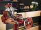 BERKEL TRIBUTE Roja - Cortadora de fiambre de volante - Cuchilla de acero cromado de 300 mm