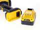Tijeras el&eacute;ctricas de poda Stanley SFMCPP32M1-QW - Bater&iacute;a de 20V/4Ah