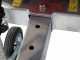 Atomizador de arrastre Gray T Car 800/70 con enganche para tractor para pulverizaci&oacute;n - Capacidad 800L - Bomba AR1064