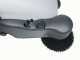 Nilfisk SW750 - Barredora autopropulsada de bater&iacute;a con recogedor - 12V - 46Ah