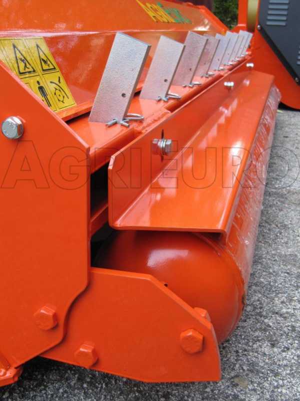 Top Line PS 160 - Trituradora para tractor - Serie pesada - Desplazamiento hidr&aacute;ulico