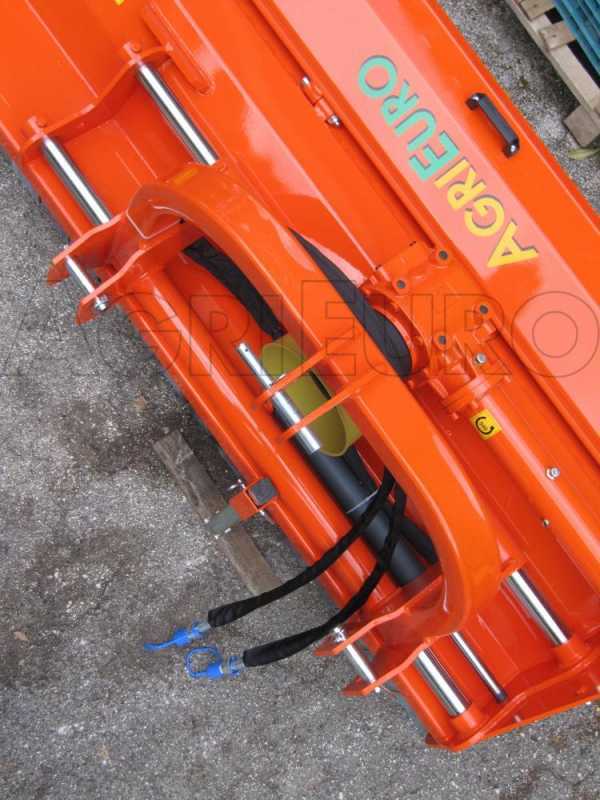 Trituradora de sarmientos y hierba para tractor AgriEuro PS 210 pesada - hidr&aacute;ulica