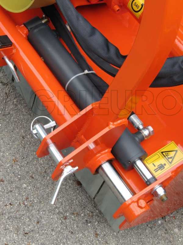 Trituradora de martillos para tractor serie media Top Line MS 160 despl. hidr&aacute;ulico