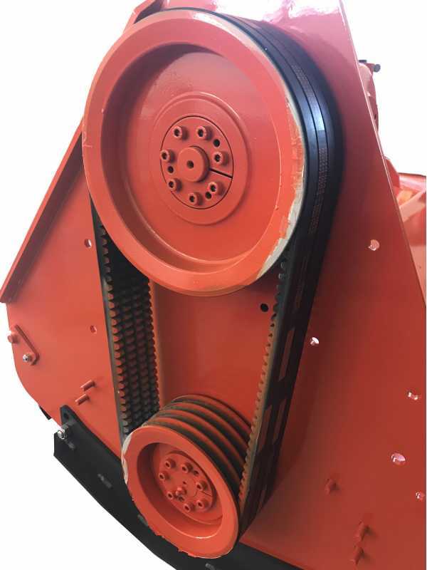 Top Line A-PS 160 - Trituradora lateral para tractor con brazo para terraplenes - Serie pesada